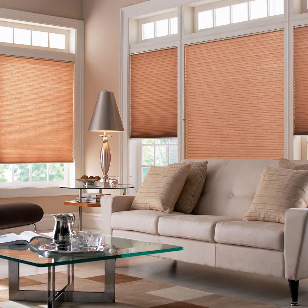 Pencerenize Şıklık Katın